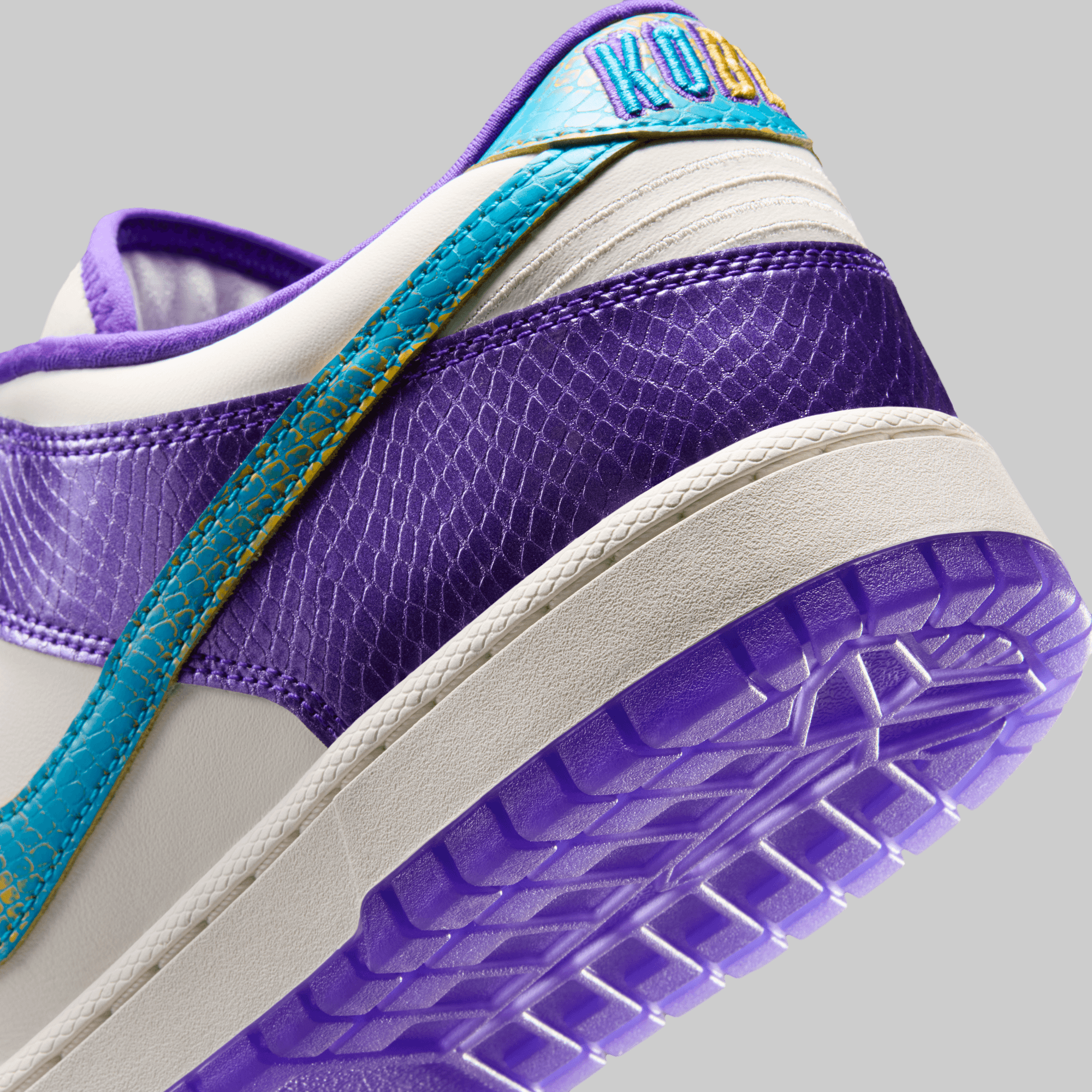 Kobe Bryant Dunk Low Protro "Draft Day"