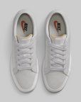 Blazy - White