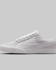 Blazy - White