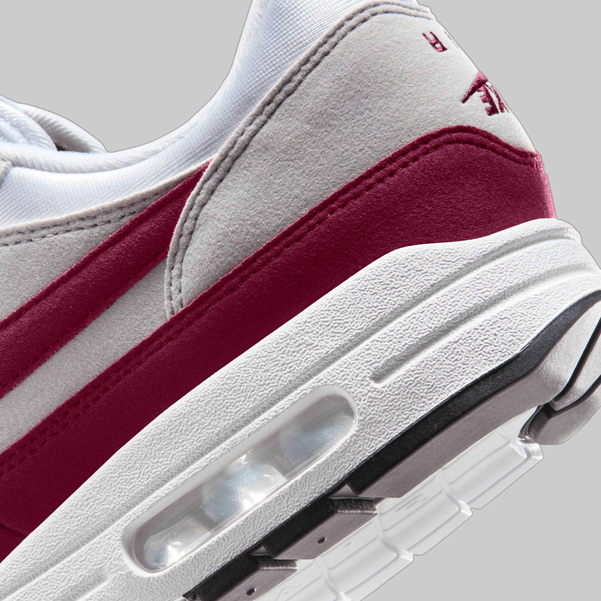 X Stranger Things Air Max 1 &#39;87 &quot;Steve Harrington&quot;