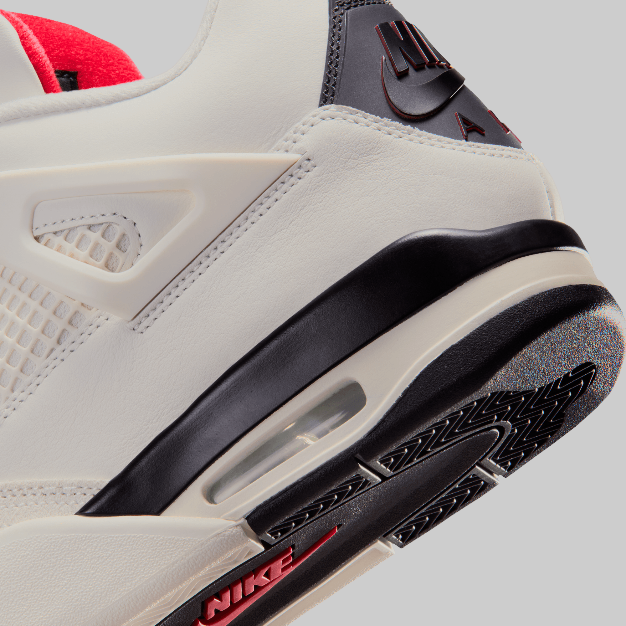 Air Jordan 4 Retro OG "Flight Club"