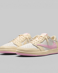 X Travis Scott Air Jordan 1 Low OG SP "Shy Pink"