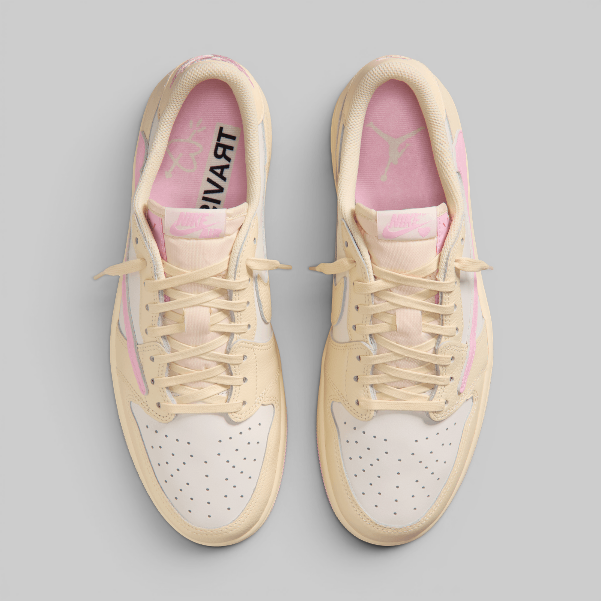 X Travis Scott Air Jordan 1 Low OG SP "Shy Pink"