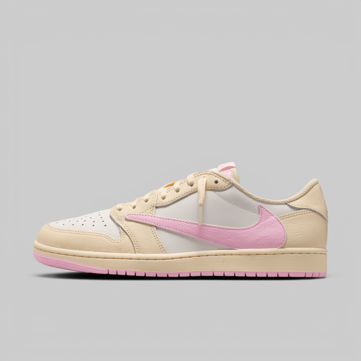 X Travis Scott Air Jordan 1 Low OG SP "Shy Pink"