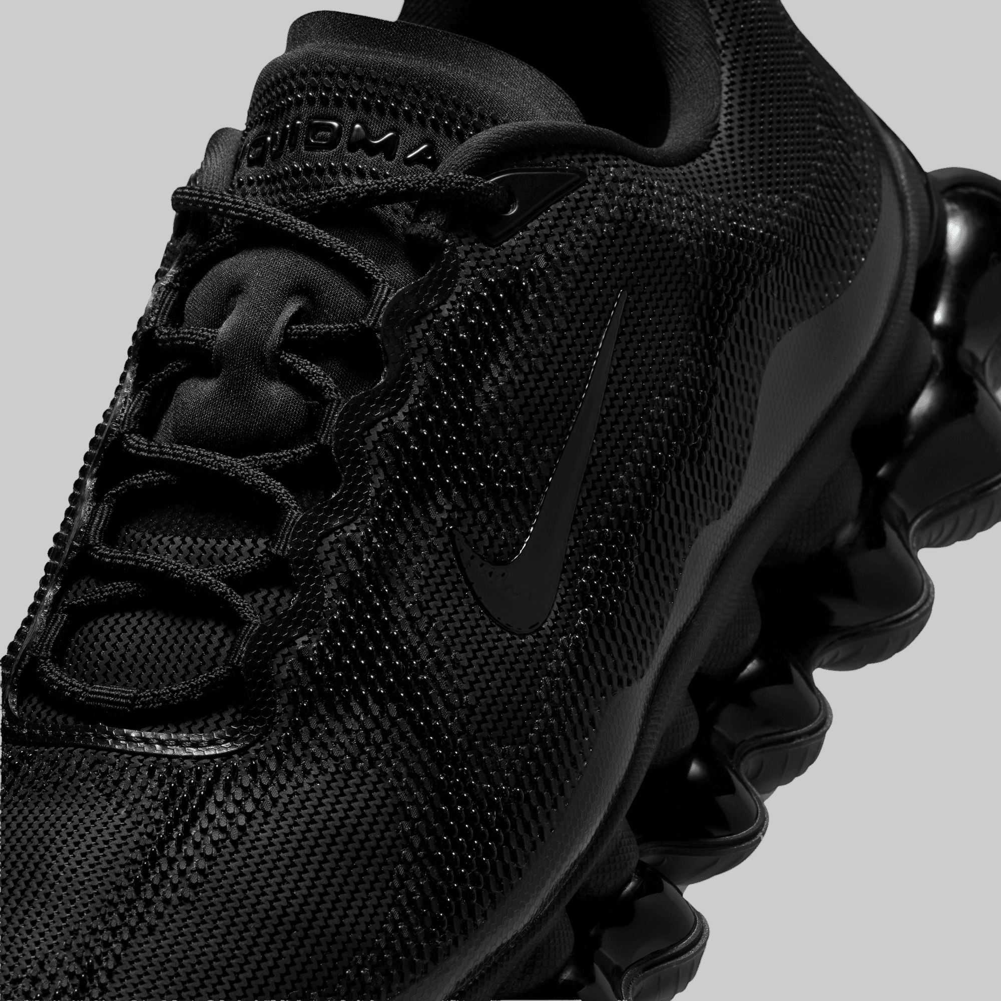 Air Liquid Max "Triple Black"