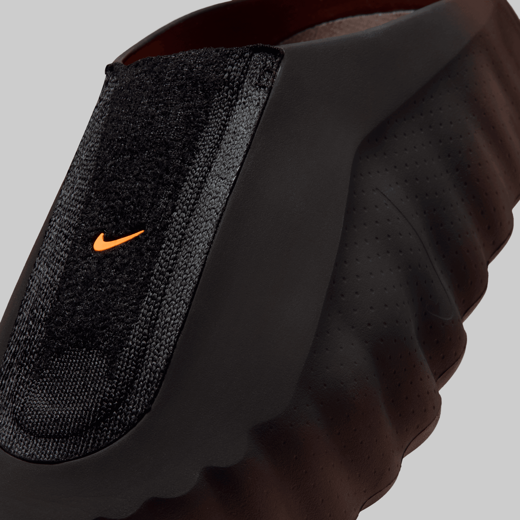 Mind 001 Flyknit QS - Bronze Eclipse