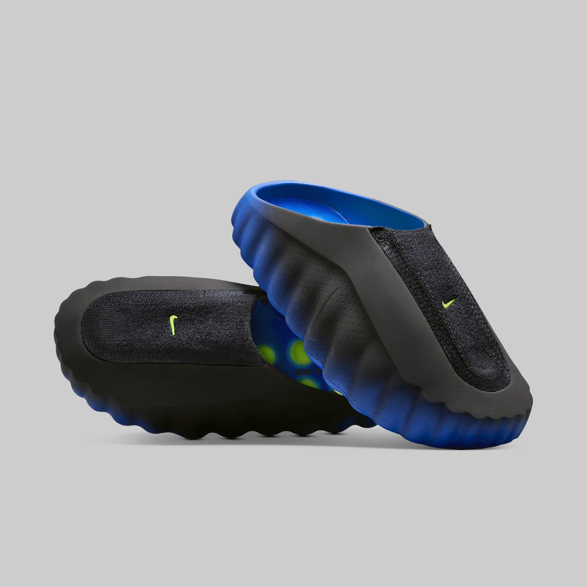Mind 001 Flyknit QS - Hyper Royal