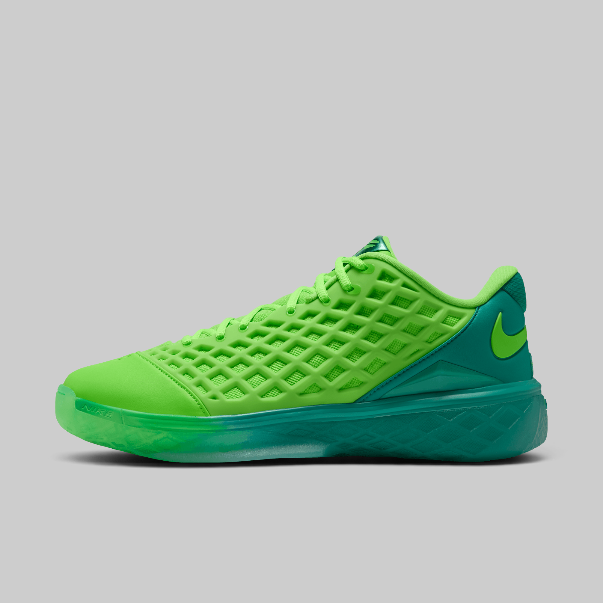 Kobe III Low Protro "Grinch"