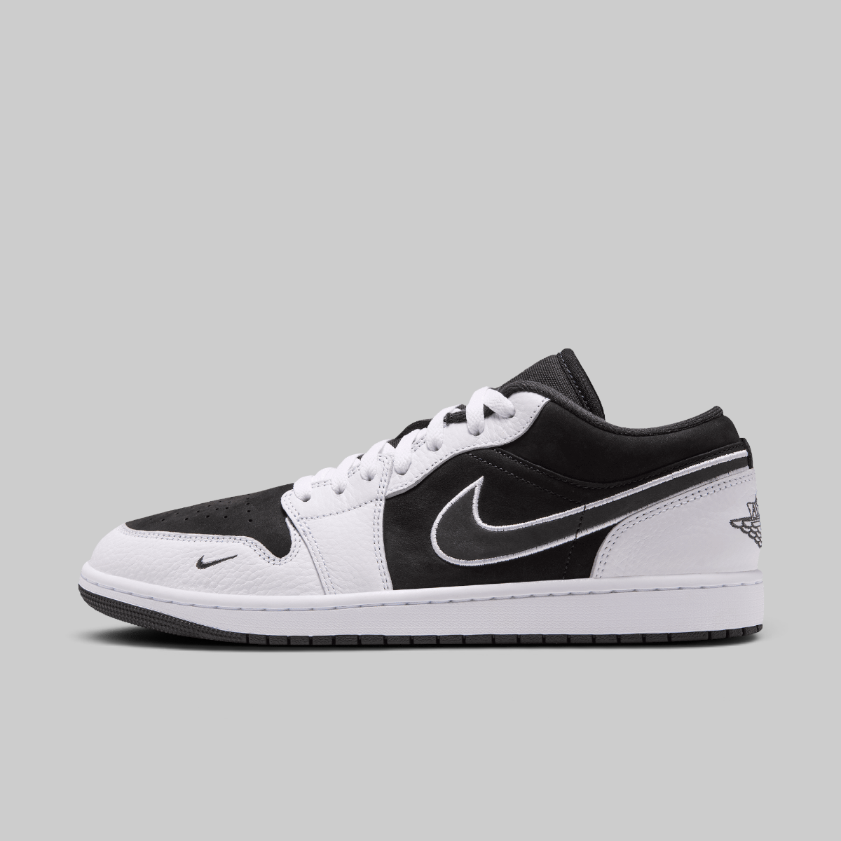 Air Jordan 1 Low Special Edition - Black/White