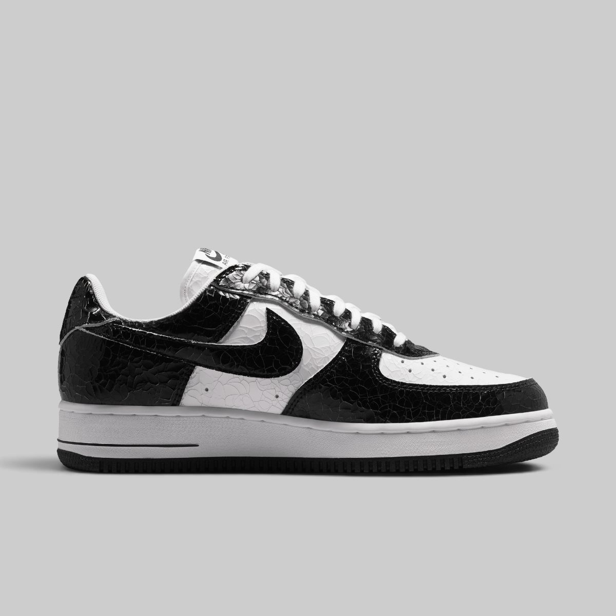 Air Force 1 "Cracked Leather"