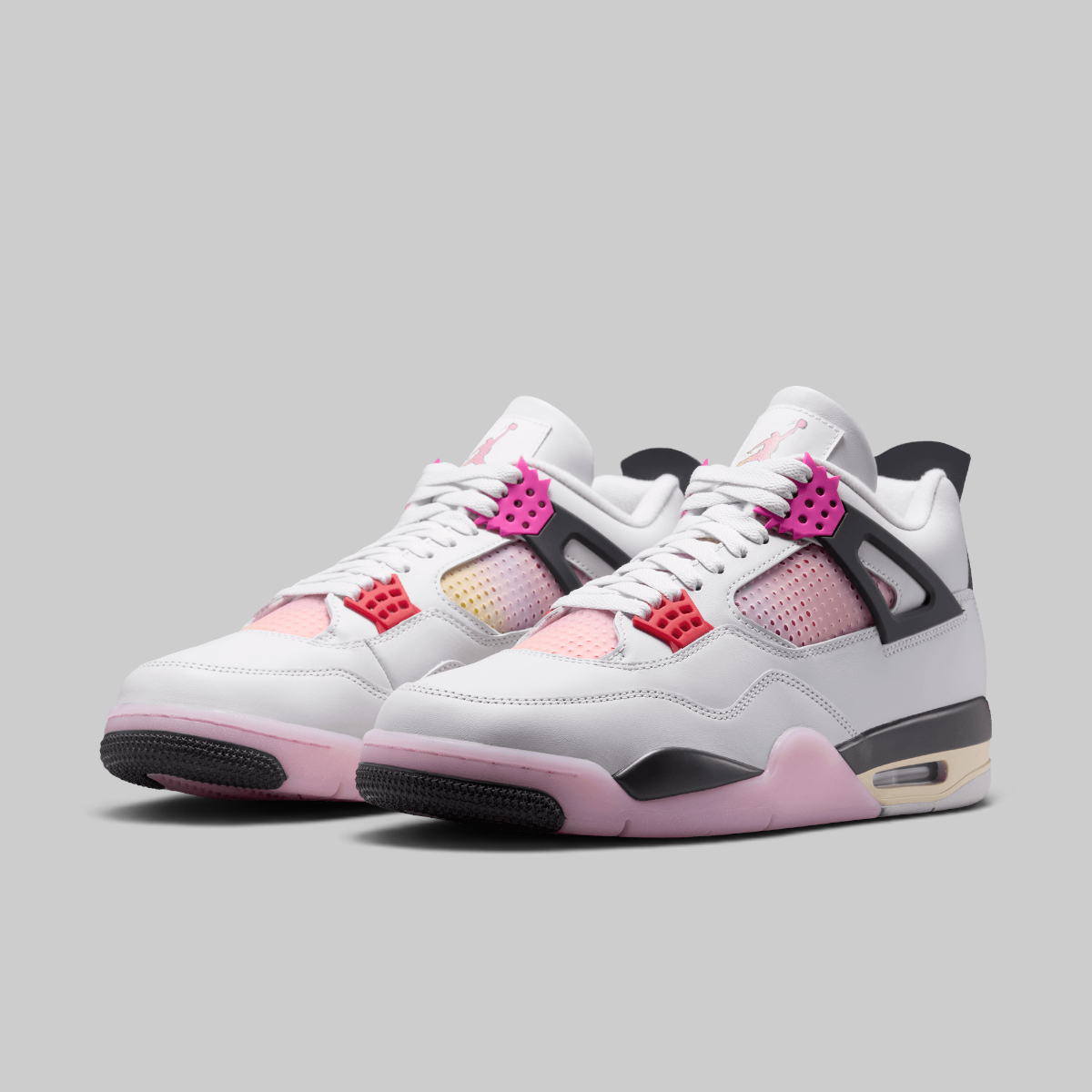 Air Jordan 4 Retro "Comic"