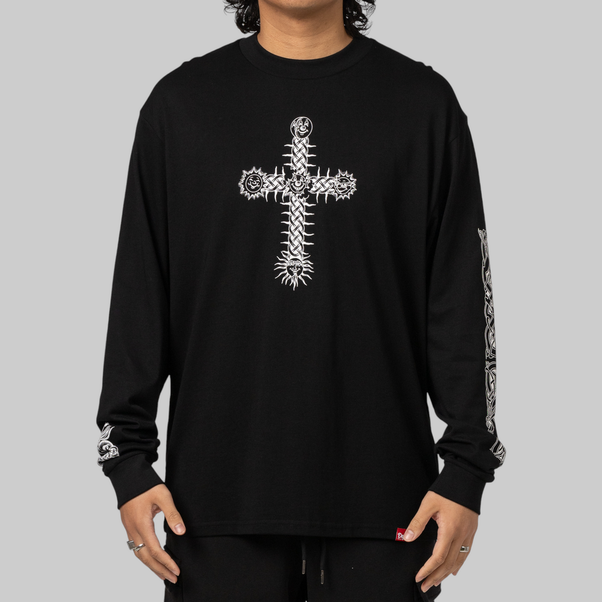 X Thom Hinton Celtic Cross Long Sleeve - Black