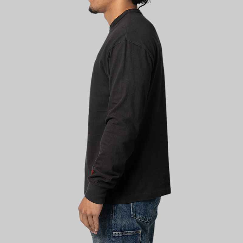 Graphic Long Sleeve - Black