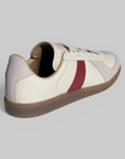 BW Army - White/Team Victory Red