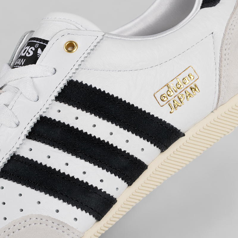 Women&#39;s Japan - White/Black/Gold Metallic