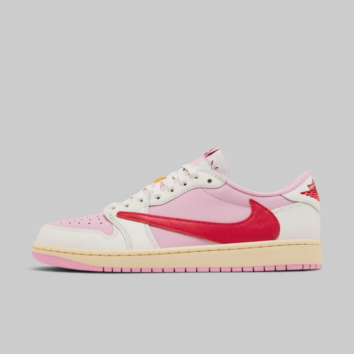 X Travis Scott Air Jordan 1 Low OG SP "Tropical Pink"