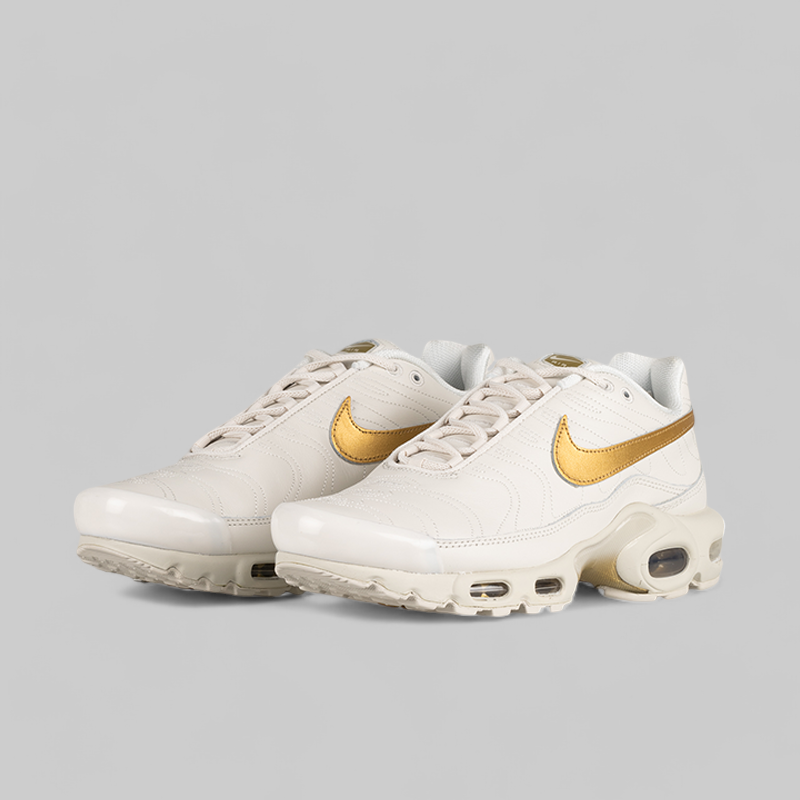 Air Max Plus TNPO - Phantom/Metallic Gold