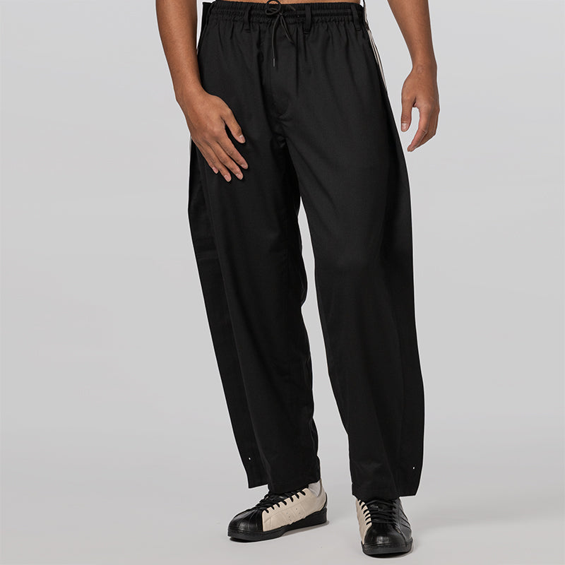 Refined Woven Trackpant - Black