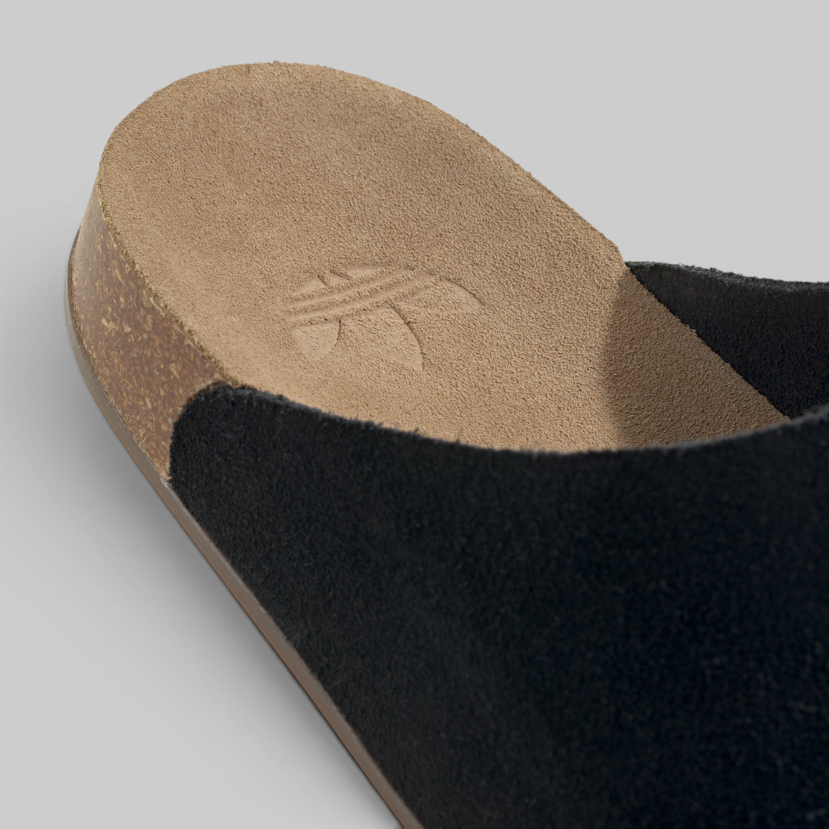 Adimule - Black