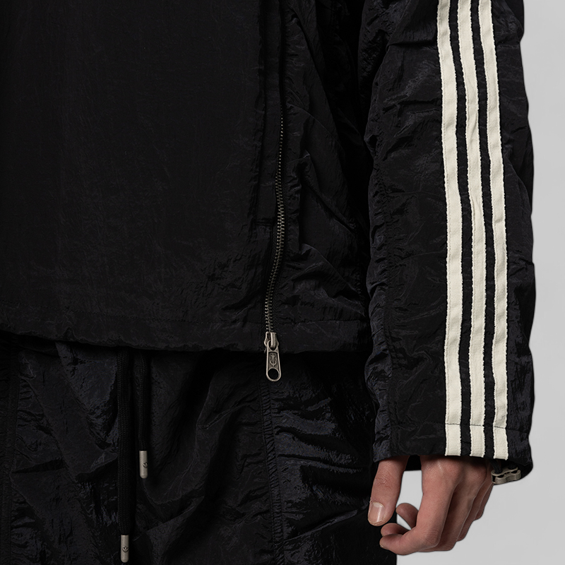 X Thug Club Woven Track Top - Black/Silver Metallic – LOADED X Thug Club Woven Track Top - Black/Silver Metallic – LOADED