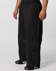 Cropped Straight Leg Pant - Black