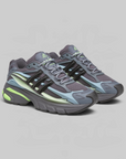 by Pharrell Williams Adistar Jellyfish - Onix