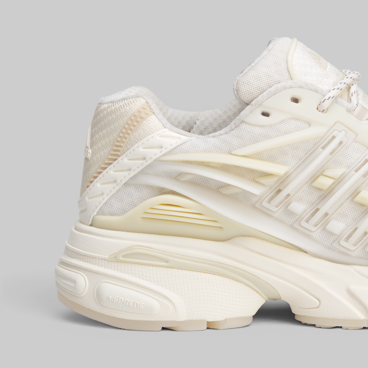 Pharrell Williams Adistar Jellyfish - Chalk White