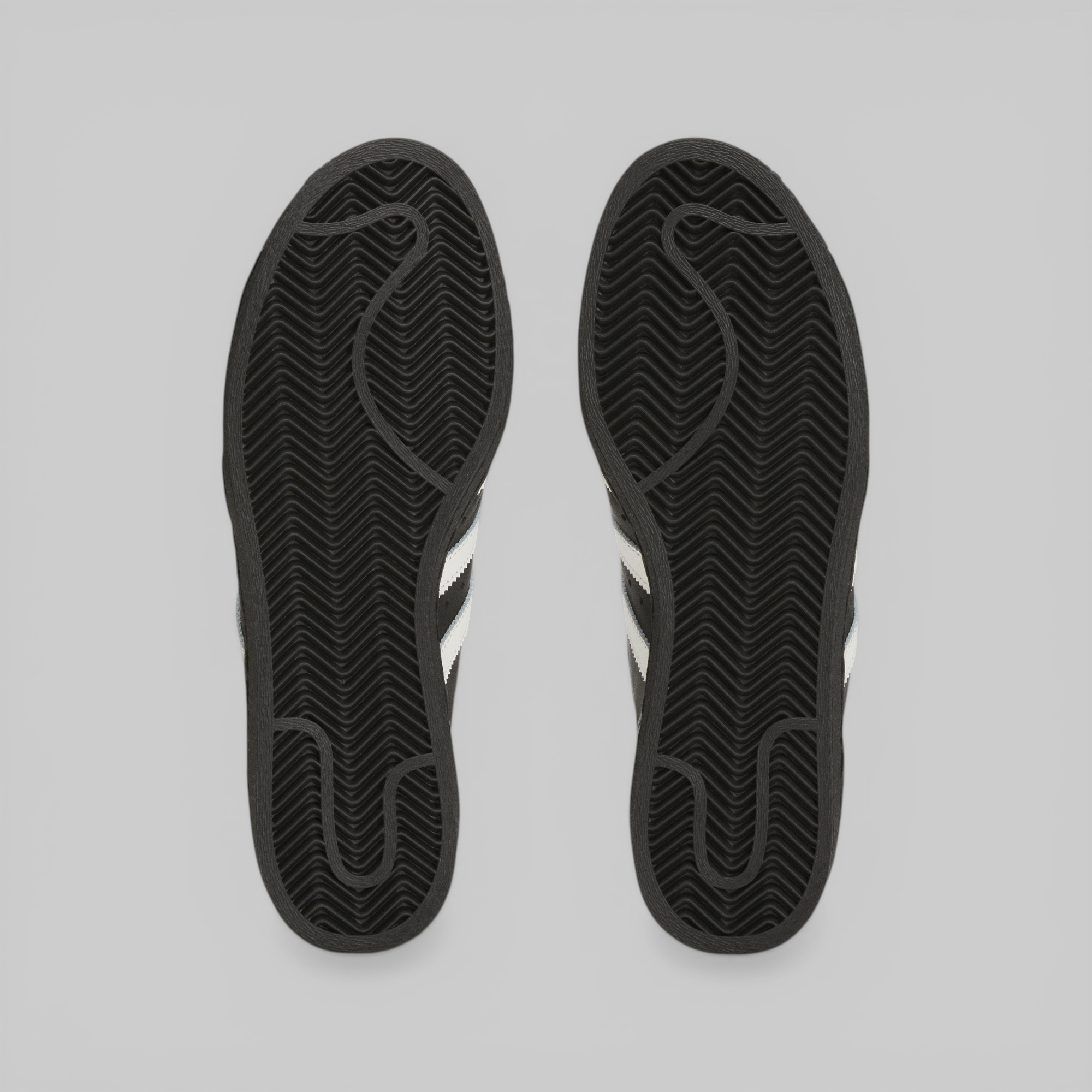 X Willy Chavarria Superstar - Black/White/Red