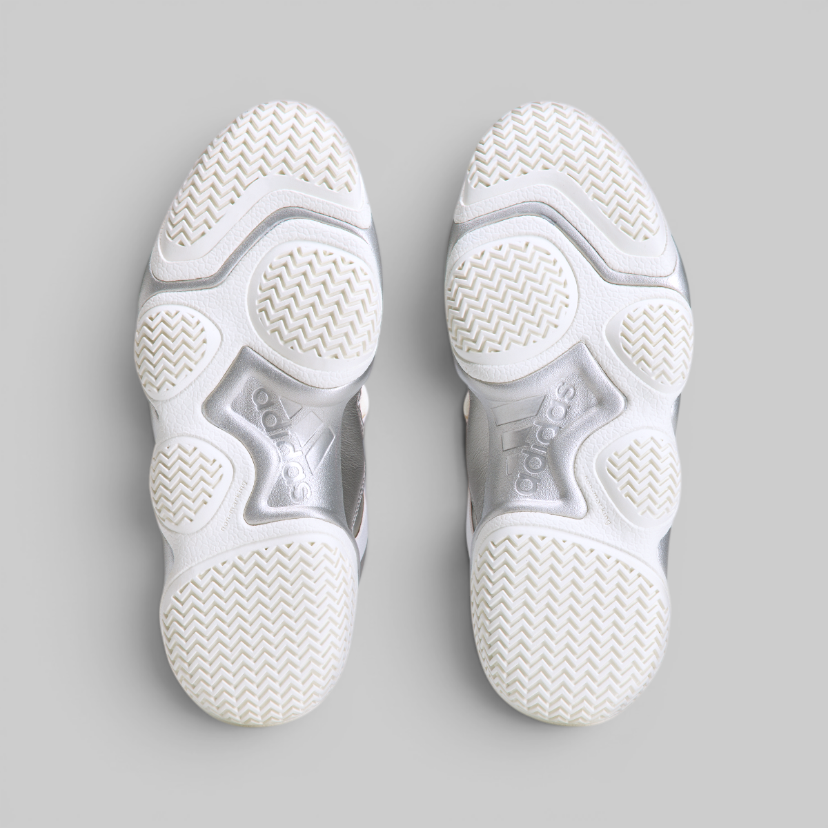 Megaball - Silver Metallic/Off White