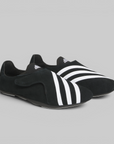 X Pharrell Williams Vario Flat Earther - Black/White