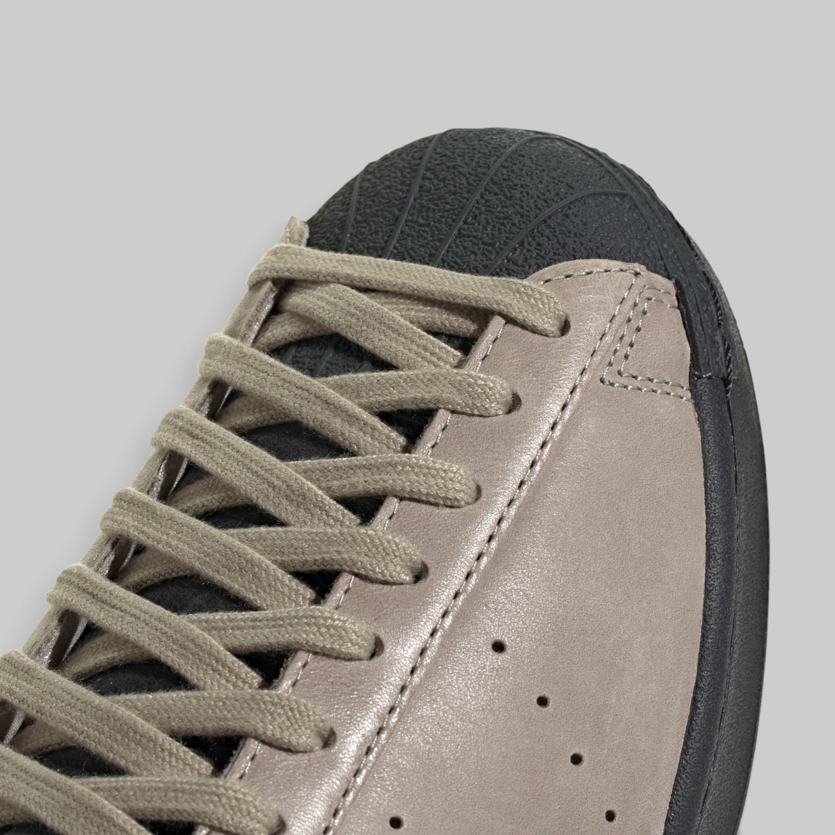 Superstar Vintage Short Shell - Wonder Beige