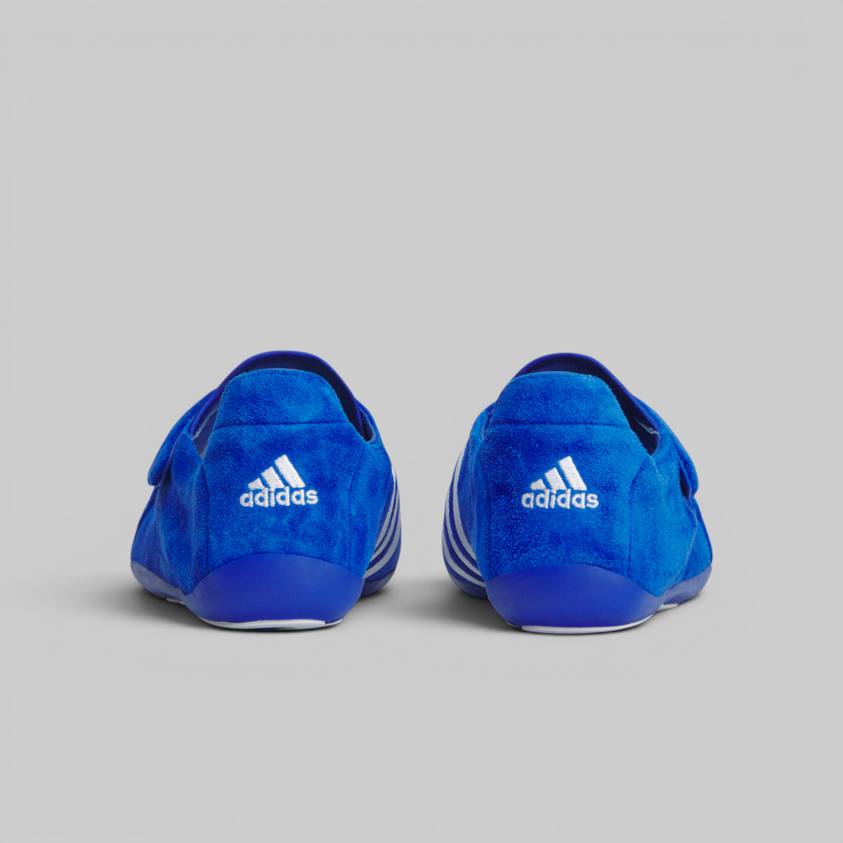 X Pharrell Williams Vario Flat Earther - Blue/White