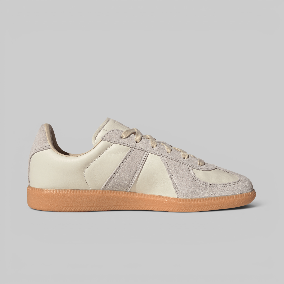 BW Army - Chalk White/Clear Granite
