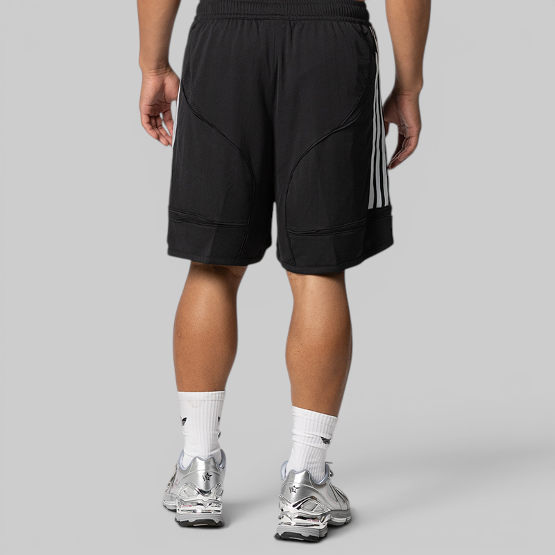X SP5DER Short - Black
