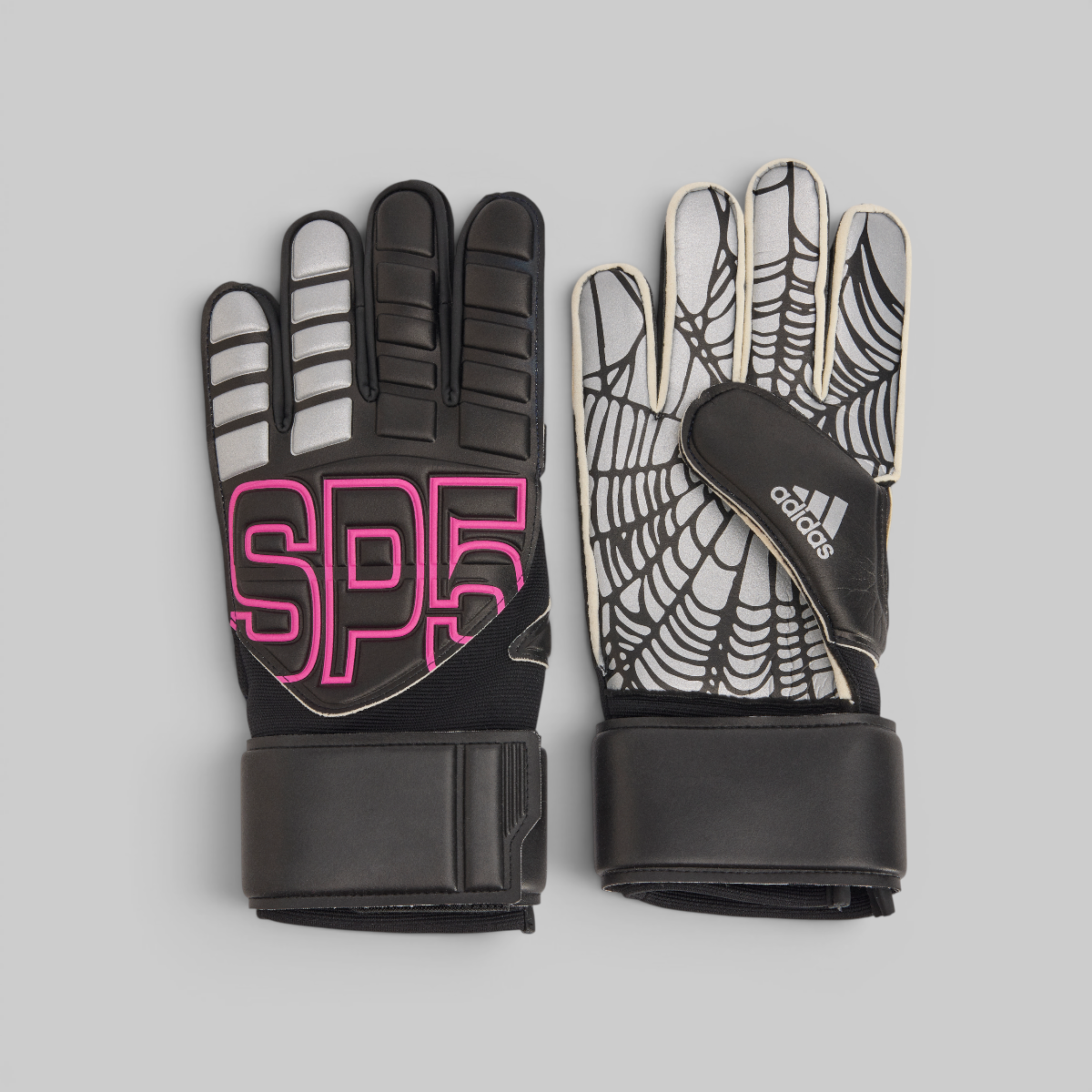 X SP5DER Gloves - Black