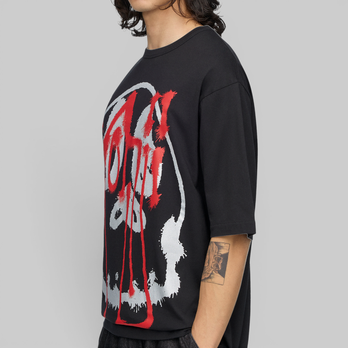 X CHITO Skull Graphic T-Shirt - Black