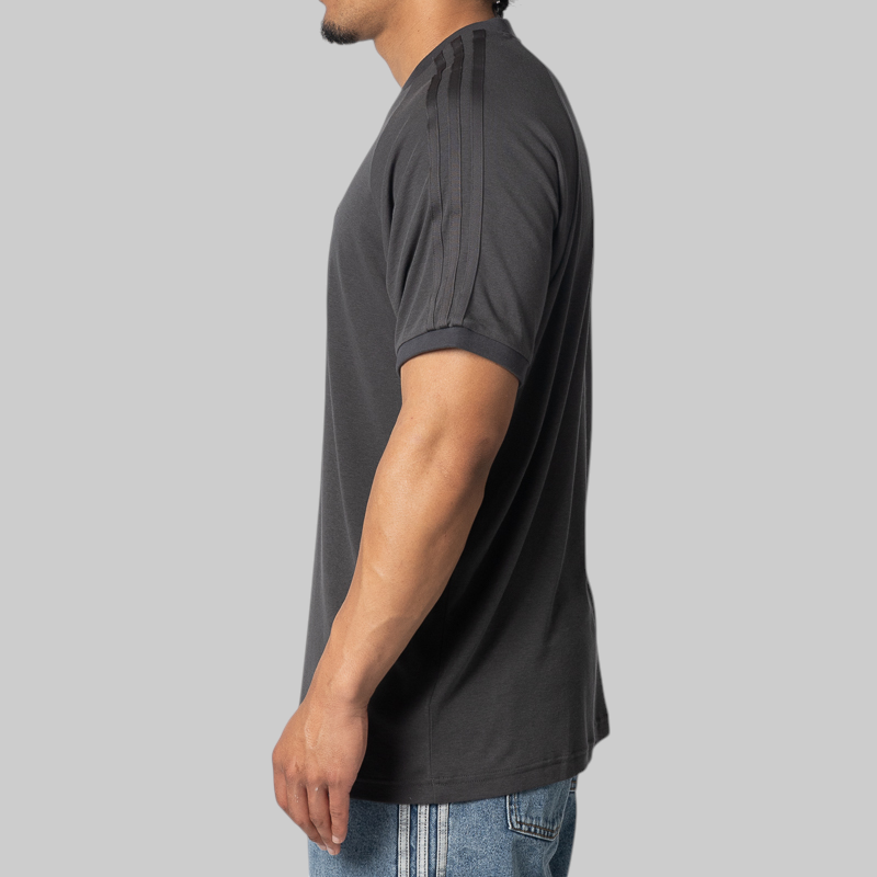 3 Stripes T-Shirt - Utility Black