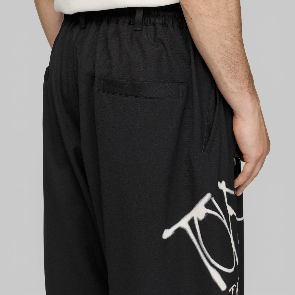 X CHITO Graphic Wool Wide Pant - Black