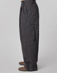 Triple Pleated Pant - Black