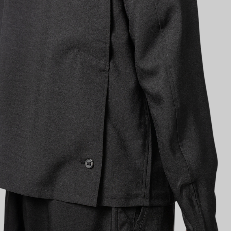 Adapt SU Blouson - Black