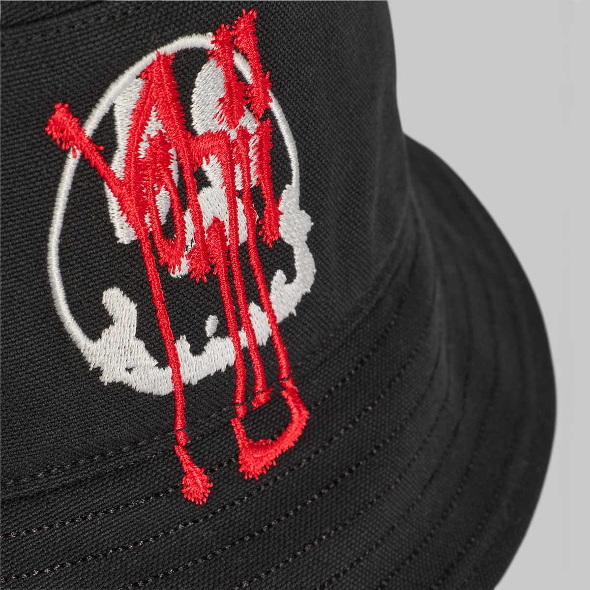 X CHITO Graphic Bucket Hat - Black