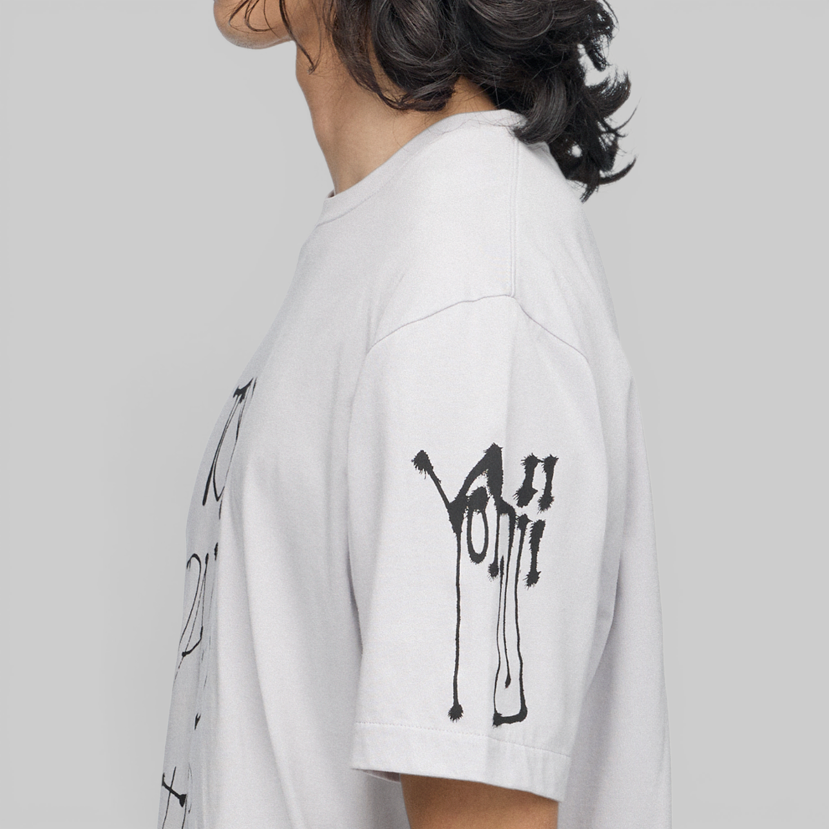 X CHITO City Graphic T-Shirt - Light Solid Grey