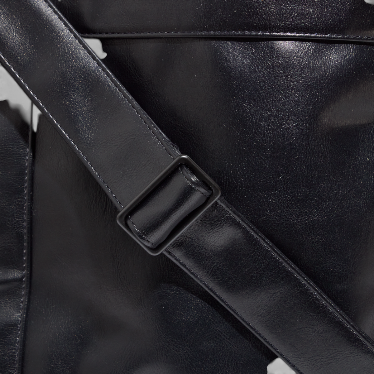 X Song For The Mute Tote - Black