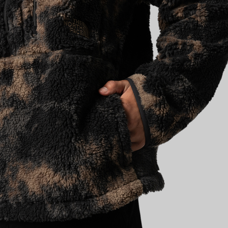 Extreme Pile 2 Printed Jacket - TNF Black Light Refractions