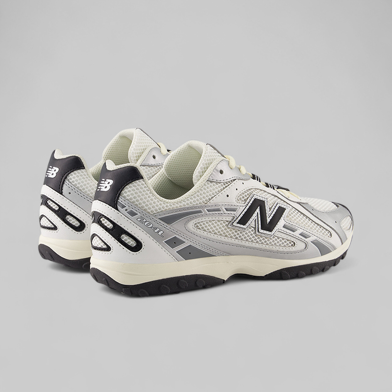 U204Lv1 - Silver Metallic/Black