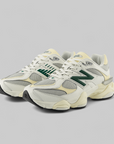 U9060v1 - Sea Salt/Marsh Green