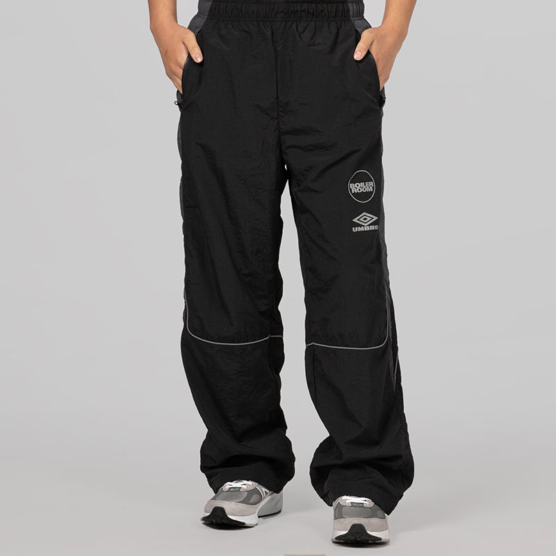 X Umbro Shell Track Pant - Black