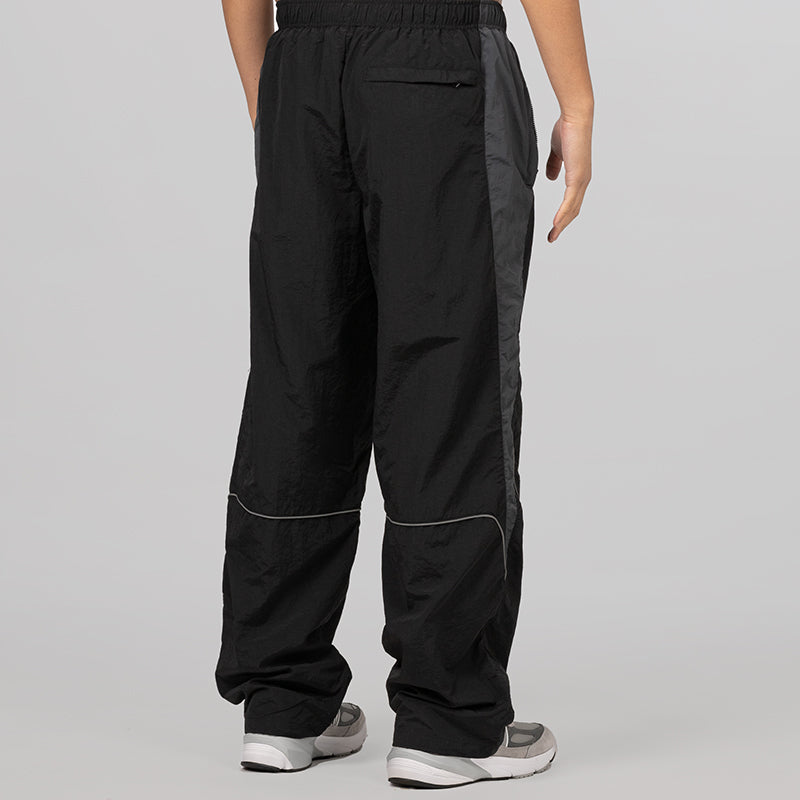 X Umbro Shell Track Pant - Black