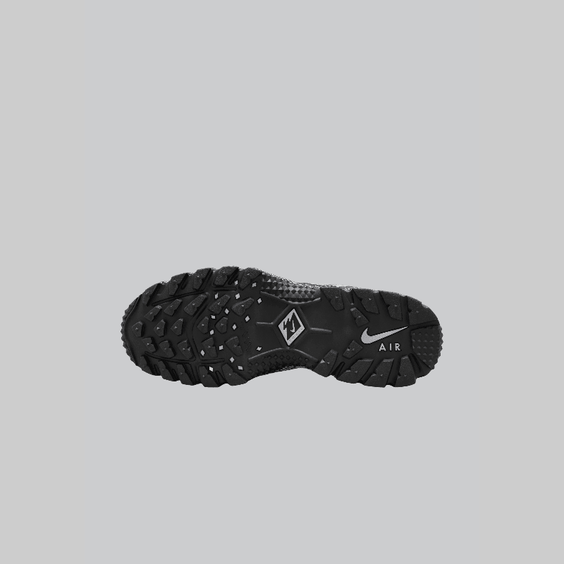 Air Humara QS - Black/Metallic Silver - LOADED