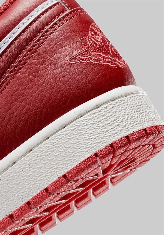 Air Jordan 1 Low SE &quot;Dune Red&quot; - LOADED